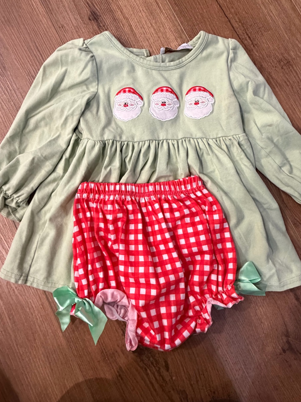 Girls' Green Santa Top & Red Gingham Bloomer Matching Set